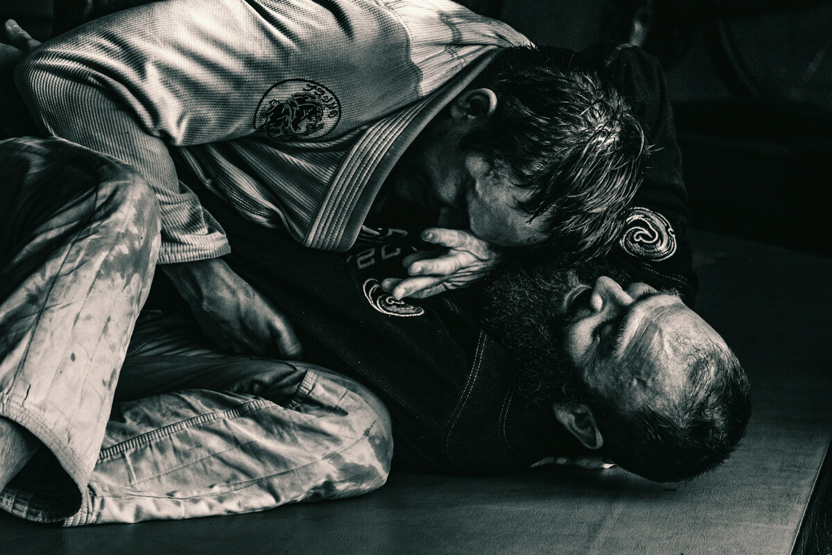 Domine as Alavancas no Jiu-Jitsu: Curso Online O Segredo do Jiu-Jitsu® com a Educafit 1 Curso de Jiu-Jitsu Online: Domine a Arte Suave e Alcance a Excelência - Curso O Segredo do Jiu-Jitsu® - Educafit